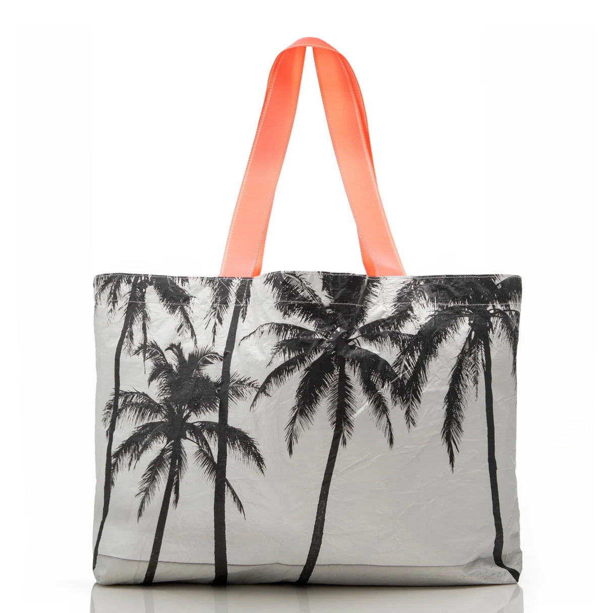 Splash proof Totes & Bags
